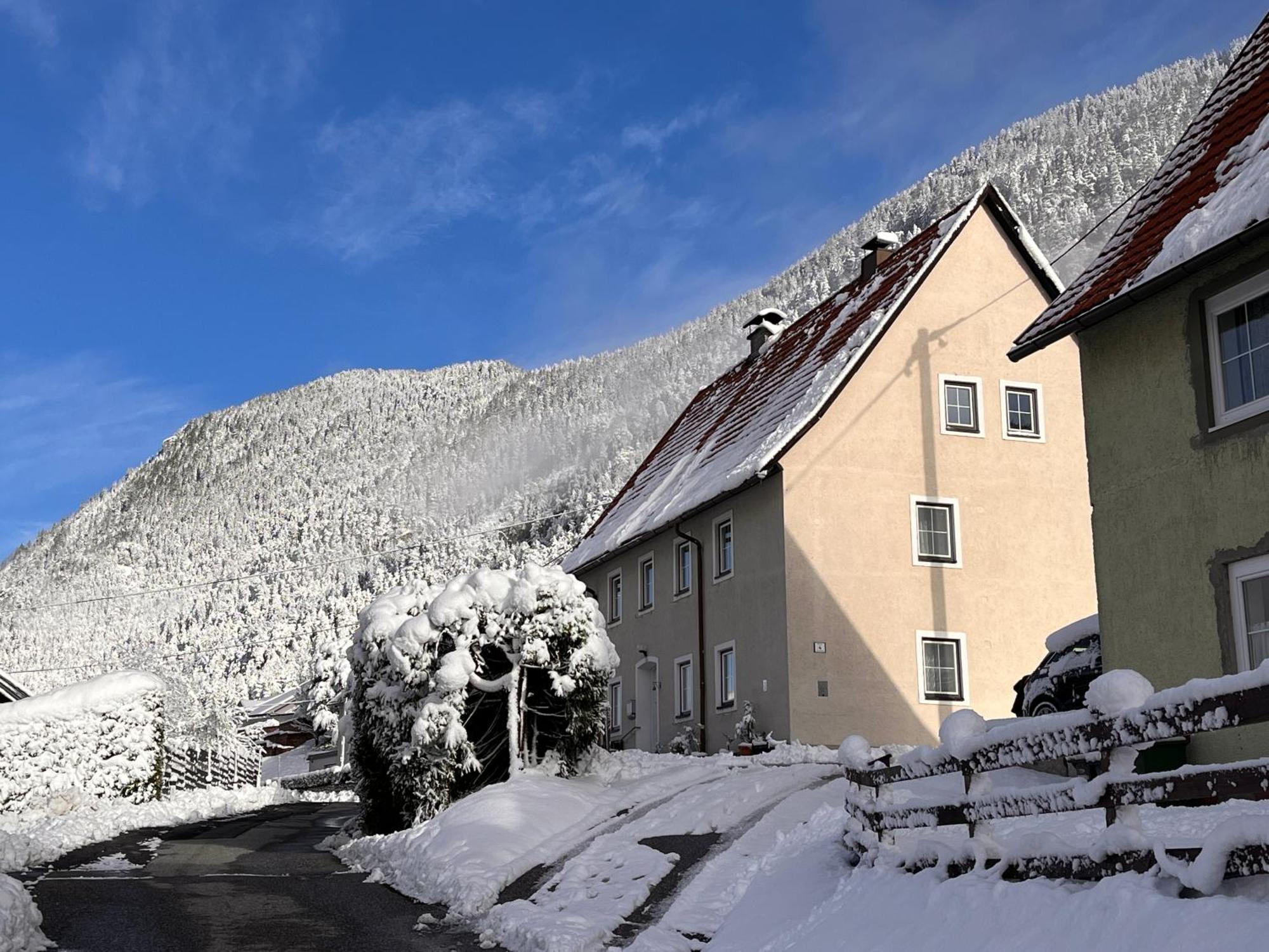 Haus Im Hochtal Apartment Bad Bleiberg Exterior photo